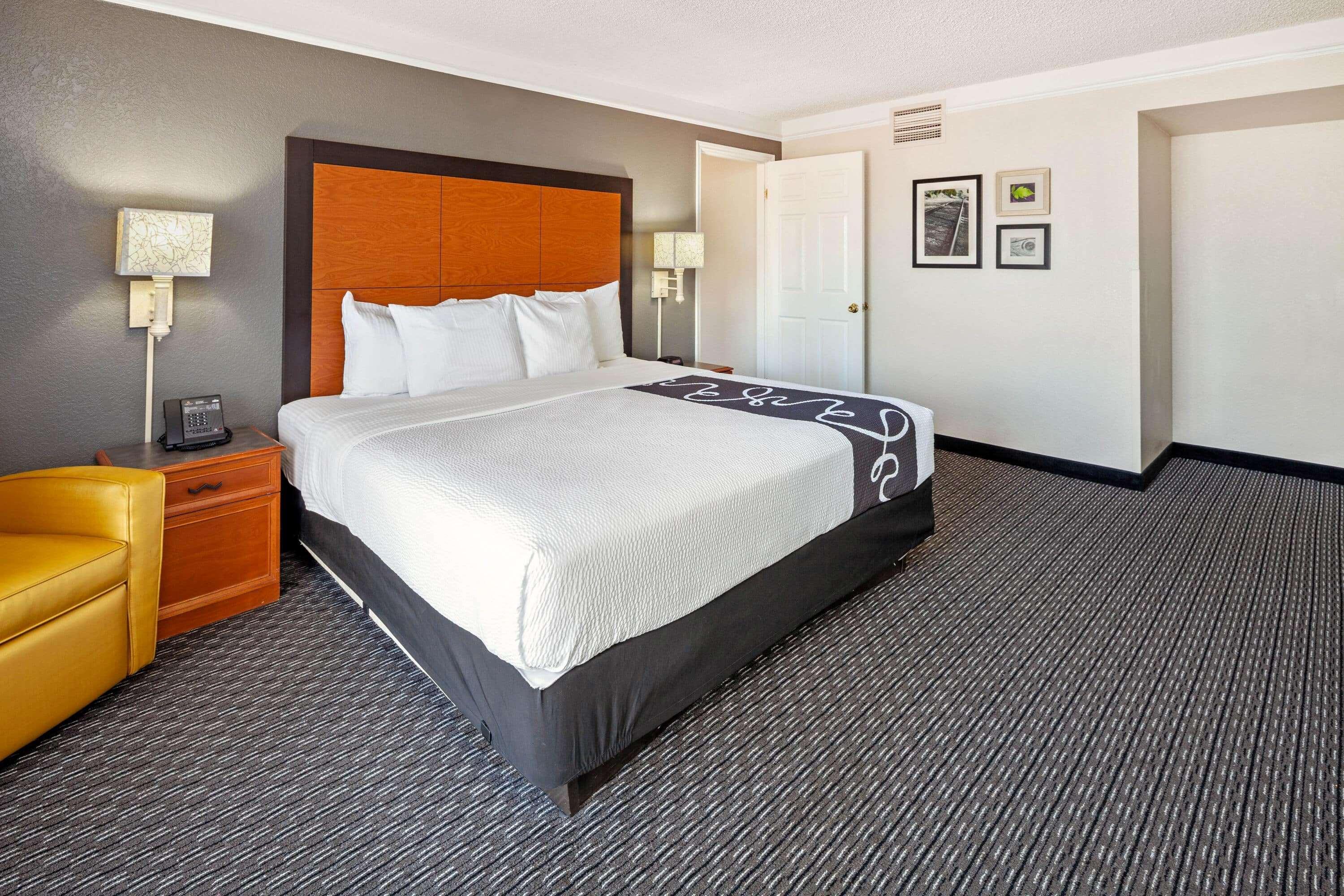 La Quinta Inn By Wyndham Ventura Exteriör bild