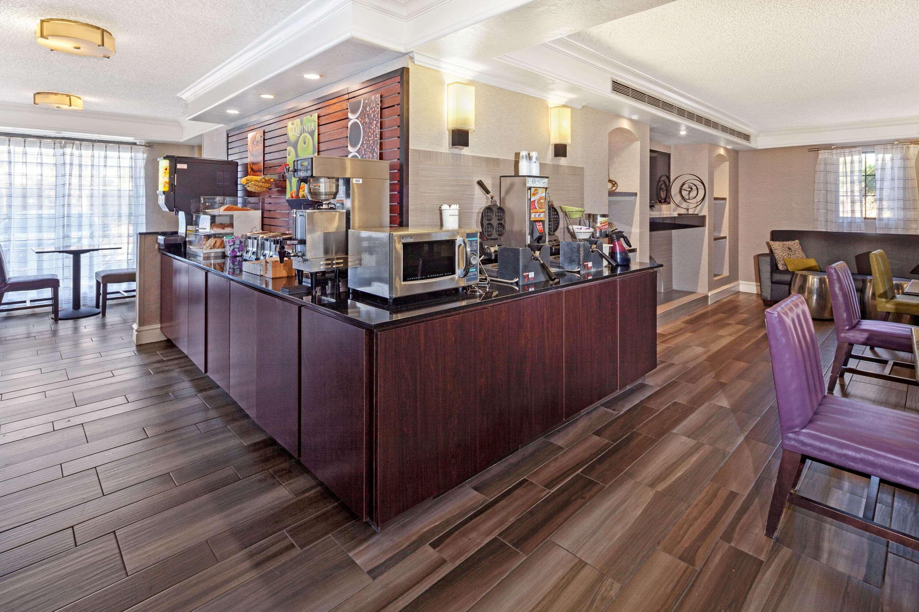 La Quinta Inn By Wyndham Ventura Exteriör bild